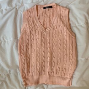 Brandy Melville pink sweater vest